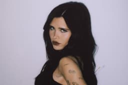 Nessa Barrett