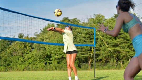 Volleyball Training {settin' 'n hittin'}