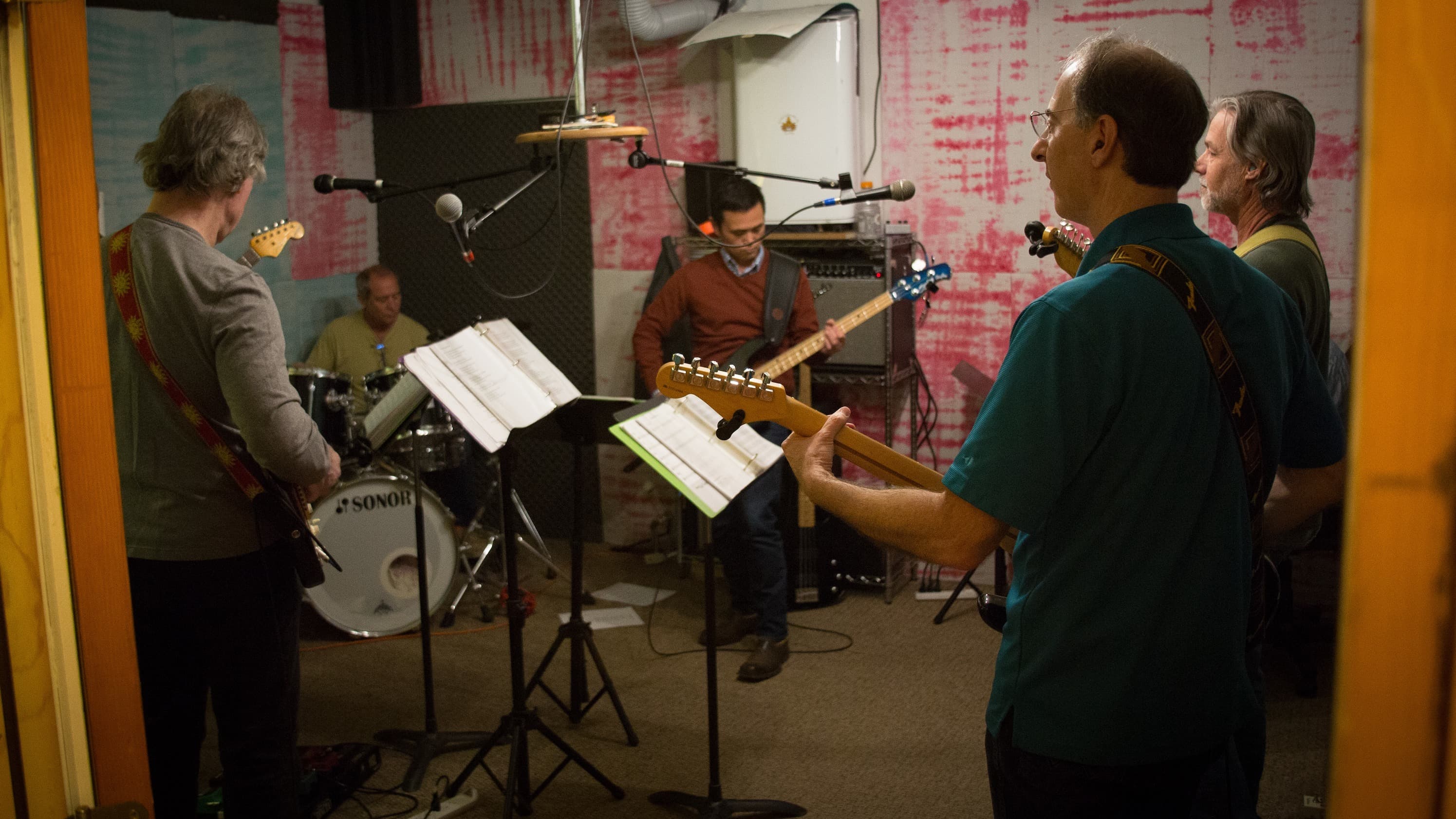 Wednesday Jam Session at Musical Life Denver